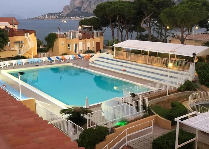 Raggio Di Sole In Ashur 巴勒莫